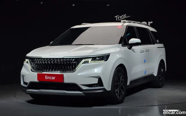 Kia Carnival 9 — миниатюра 1