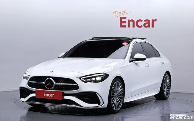 Mercedes-Benz C-Class (W206) C300 4MATIC AMG Line — миниатюра 1