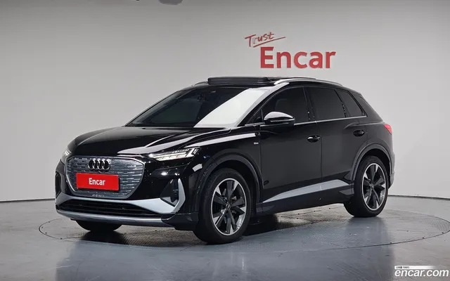 Audi Q4 e-tron (F4) 40 — миниатюра 1