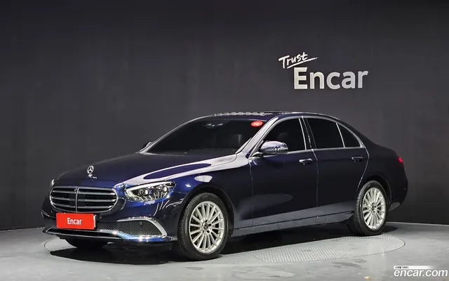 Mercedes-Benz E-Class (W213) E250 — миниатюра 1