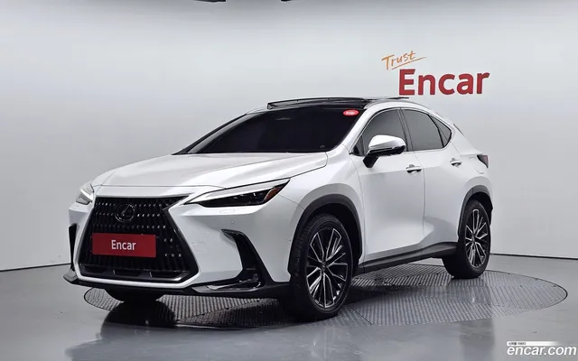 Lexus NX350h 2 — миниатюра 1