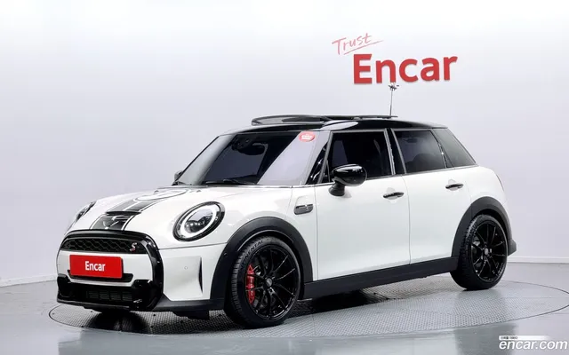 MINI Cooper S 5 — миниатюра 1