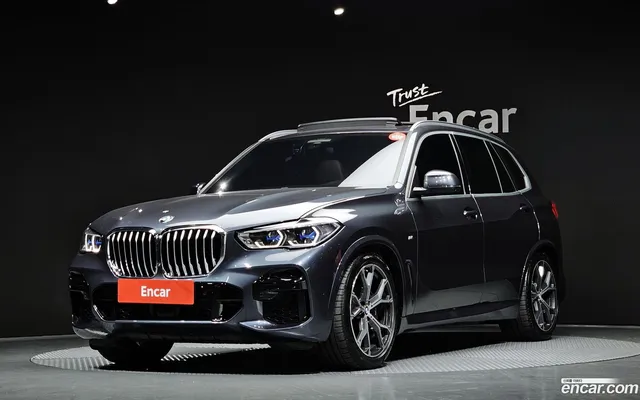 BMW X5 (G05) xDrive 40i M — миниатюра 1
