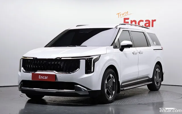 Kia Carnival HEV 9 — миниатюра 1