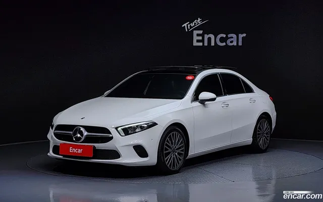 Mercedes-Benz A-Class (W177) A250 4MATIC — миниатюра 1