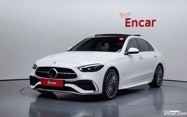 Mercedes-Benz C-Class (W206) C300 AMG Line — миниатюра 1