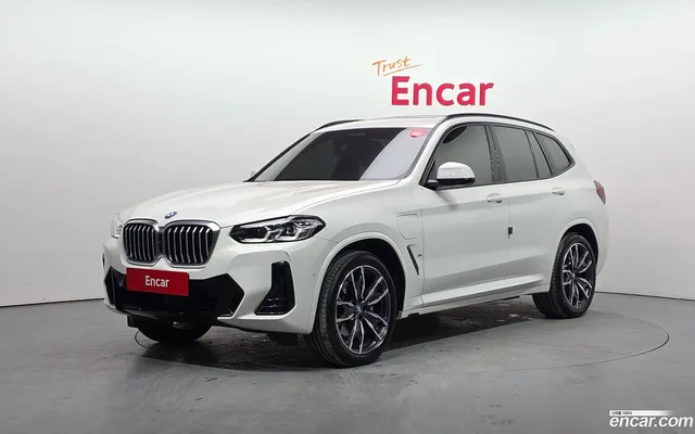 BMW X3 (G01) xDrive 30e M — миниатюра 1