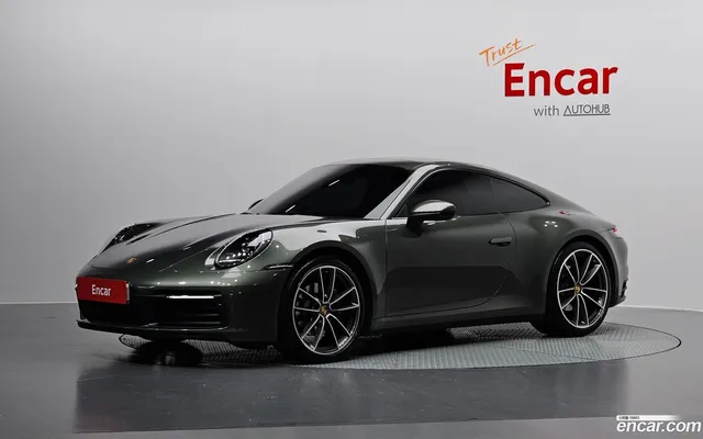 Porsche 911 (992) — миниатюра 1