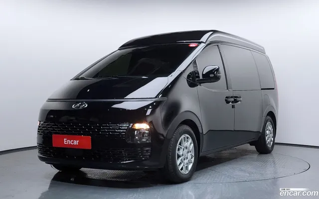 Hyundai Staria 4WD () — миниатюра 1