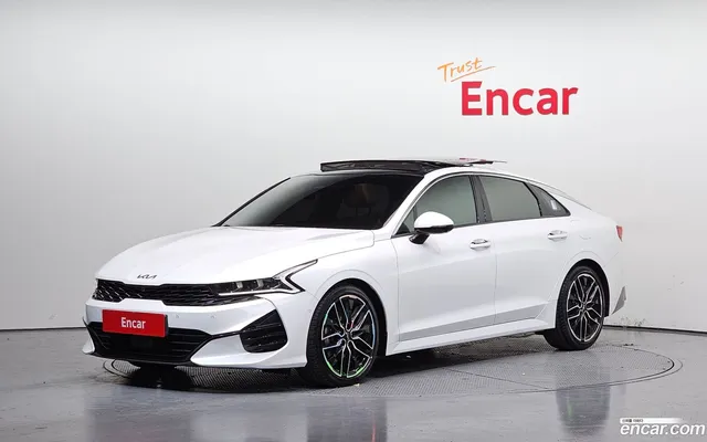 Kia K5 1.6 — миниатюра 1