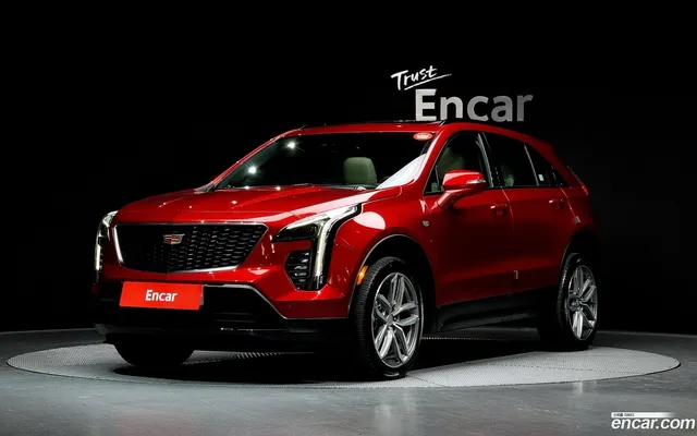 Cadillac XT4 2.0 AWD — миниатюра 1