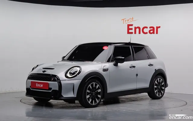 MINI Cooper S 5 — миниатюра 1