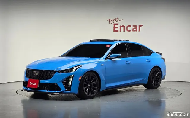 Cadillac CT5-V 6.2 — миниатюра 1