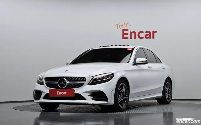 Mercedes-Benz C- W205 C200 AMG Line — миниатюра 1