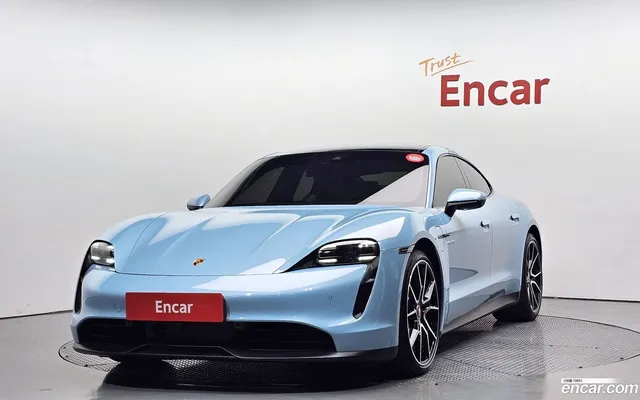 Porsche Taycan 4S — миниатюра 1