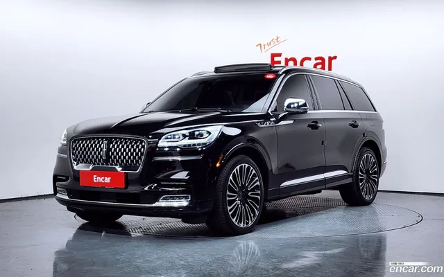 Lincoln Aviator 3.0 AWD — миниатюра 1