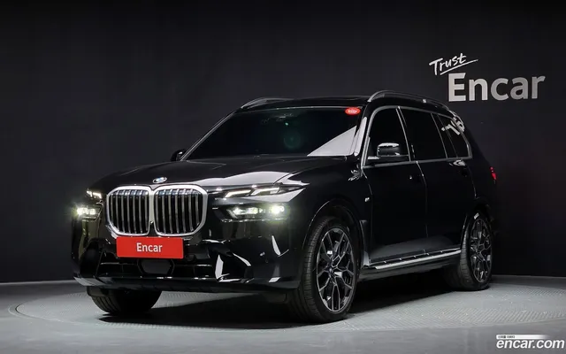 BMW X7 (G07) xDrive 40i M 6 — миниатюра 1