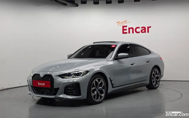 BMW i4 eDrive40 M — миниатюра 1