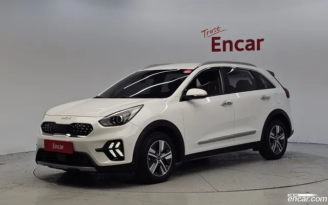 Kia Niro 1.6 HEV — миниатюра 1