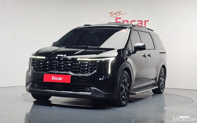 Kia Carnival 7 — миниатюра 1