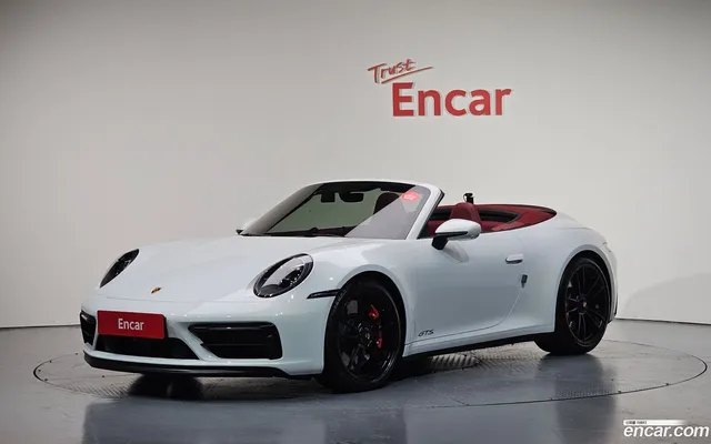 Porsche 911 (992) 4 GTS — миниатюра 1