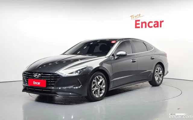 Hyundai Sonata (DN8) 2.0 — миниатюра 1