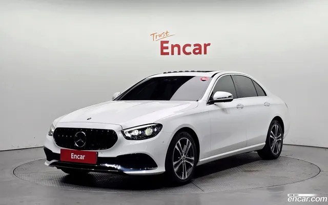 Mercedes-Benz E-Class (W213) E350 4MATIC — миниатюра 1