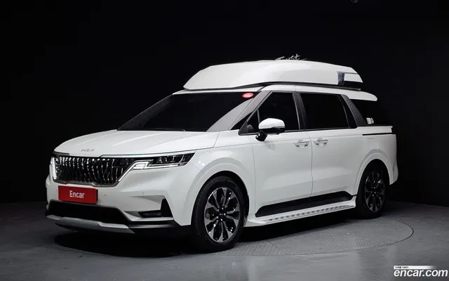 Kia Carnival 9 () — миниатюра 1
