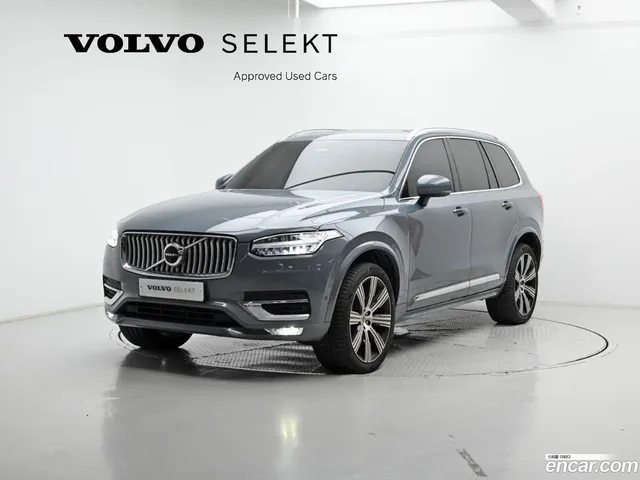 Volvo XC90 B6 — миниатюра 1