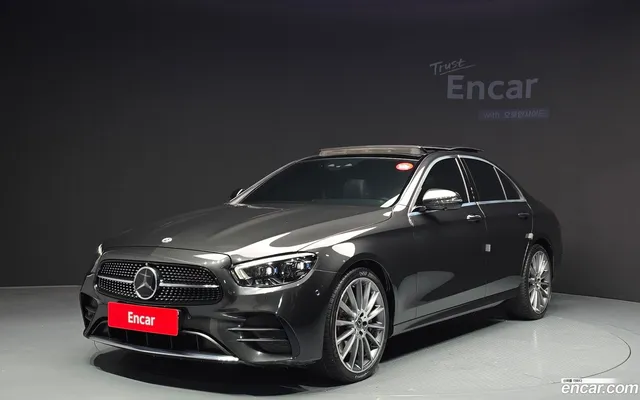 Mercedes-Benz E-Class (W213) E350 4MATIC AMG Line — миниатюра 1