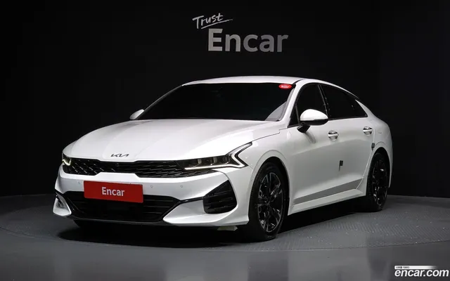 Kia K5 1.6 — миниатюра 1