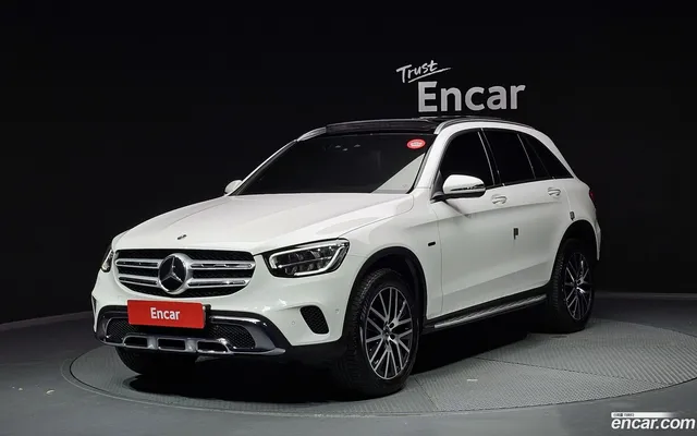 Mercedes-Benz GLC-Class (X253) GLC300e 4MATIC — миниатюра 1
