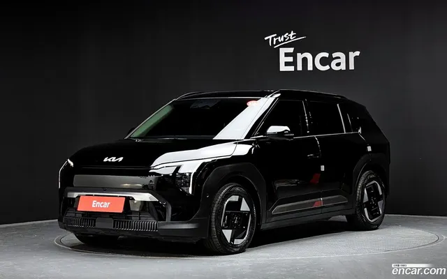 Kia EV3 2WD — миниатюра 1