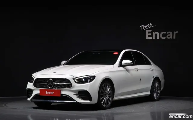 Mercedes-Benz E-Class (W213) E350 4MATIC AMG Line — миниатюра 1
