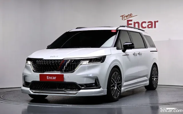 Kia Carnival 7 — миниатюра 1