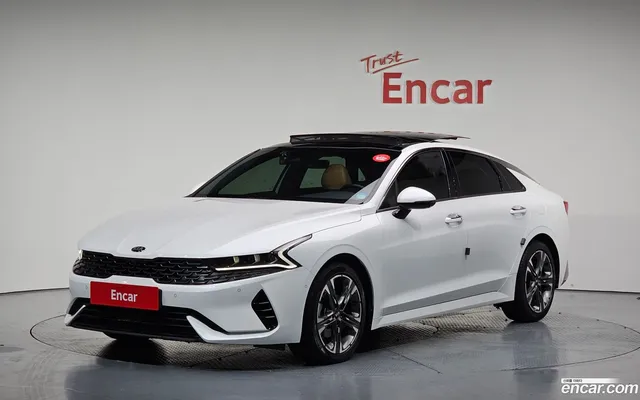 Kia K5 Hybrid — миниатюра 1