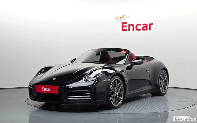 Porsche 911 (992) 4 — миниатюра 1