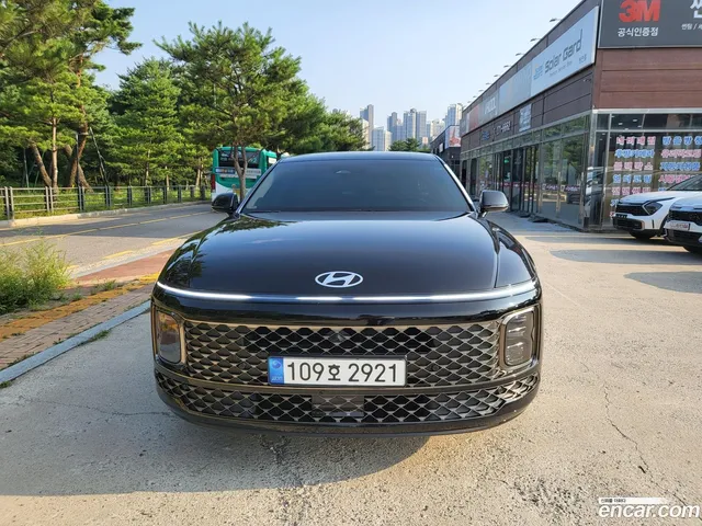 Hyundai Grandeur Hybrid (GN7) — миниатюра 1