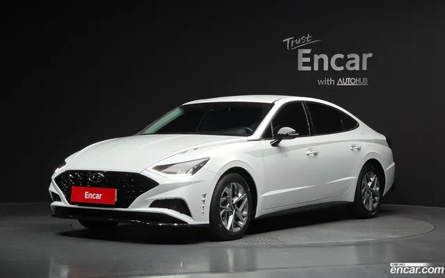 Hyundai Sonata (DN8) 2.0 — миниатюра 1