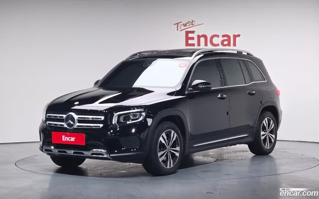 Mercedes-Benz GLB-Class (X247) GLB220 — миниатюра 1