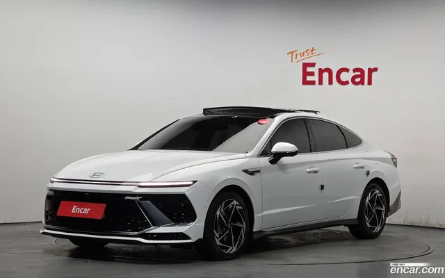 Hyundai (DN8) — миниатюра 1