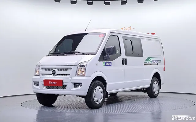 동풍소콘 C35 EV 4 — миниатюра 1