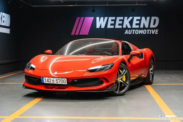 Ferrari 296 GTS 3.0 V6 — миниатюра 1