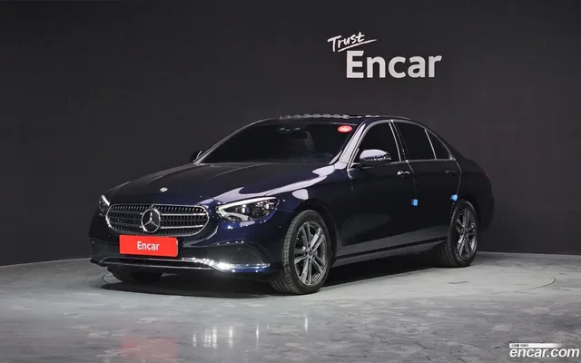 Mercedes-Benz E-Class (W213) E350 4MATIC — миниатюра 1