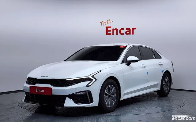 Kia K5 Hybrid — миниатюра 1