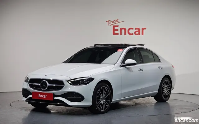 Mercedes-Benz C-Class (W206) C200 — миниатюра 1