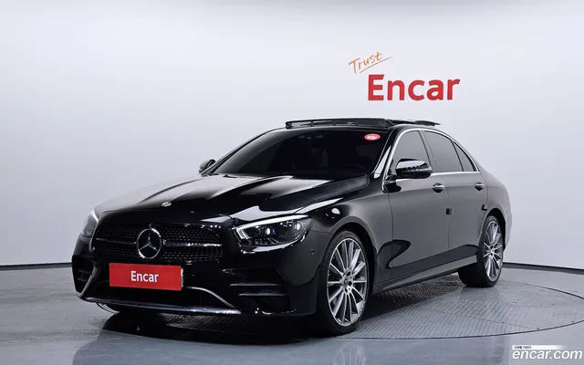 Mercedes-Benz E-Class (W213) E350 4MATIC AMG Line — миниатюра 1