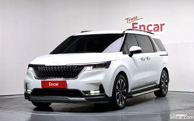 Kia Carnival 7 — миниатюра 1