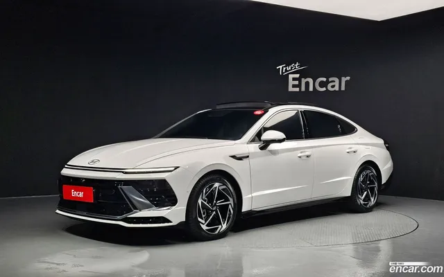 Hyundai (DN8) 1.6 — миниатюра 1