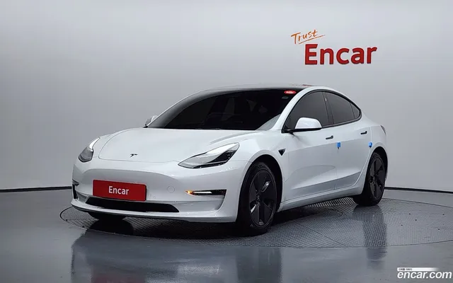 Tesla Model 3 AWD — миниатюра 1